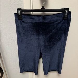 Fabletics high waisted velour bike shorts 9” size M